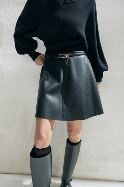 DECJUBA (LN) Asher faux leather mini skirt! 16
