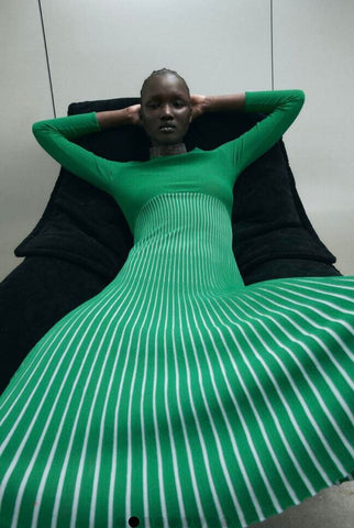 ZARA - Green knit pleated skirt dress! 14-16