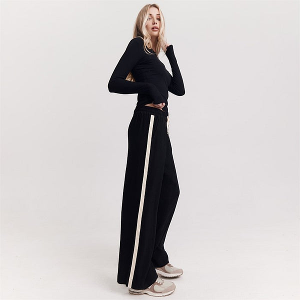 TAYLOR SPORT - Weekender wide leg pant! 12