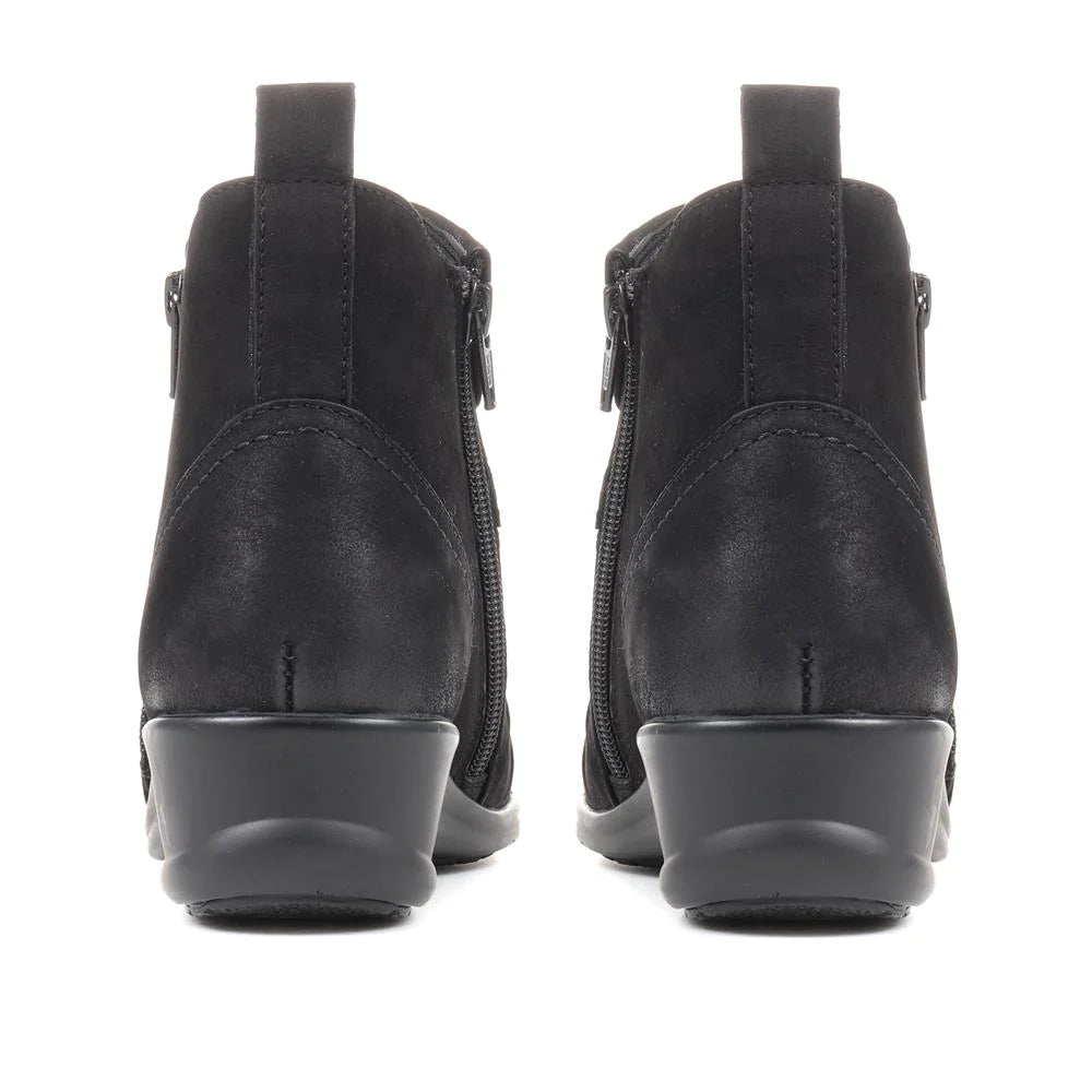 Pavers black ankle sales boots