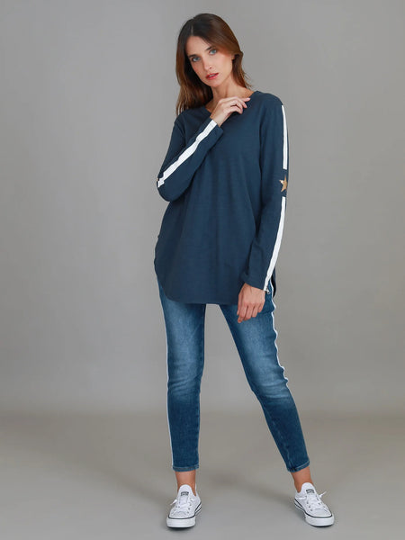 3RD STORY - Junee curved hem L/S T-shirt! 12