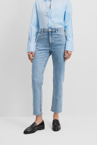 COUNTRY ROAD - High rise slim leg jean! 14