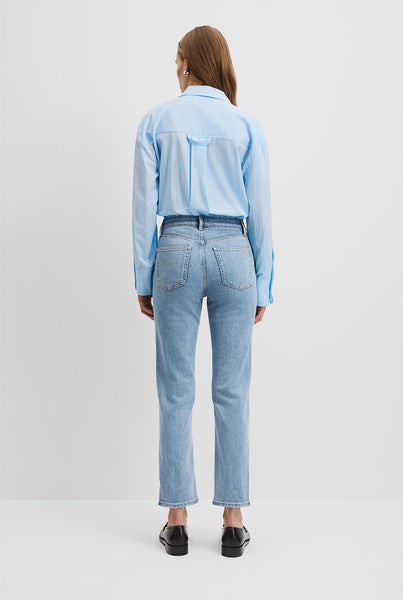 COUNTRY ROAD - High rise slim leg jean! 14