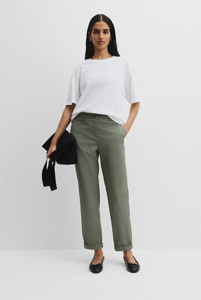 COUNTRY ROAD (LN) Cotton twill walk pant - Sage green! 12