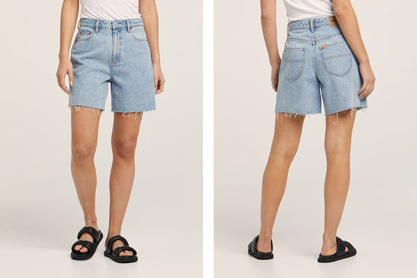 RIDERS by LEE "Hi-Wide Distressed denim short! 14