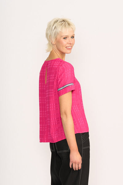 OH THREE - Step hem rib trim top - Pink check! 16