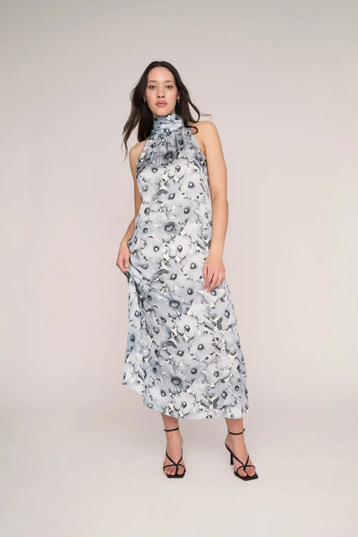 MAX - Viscose satin halterneck maxi dress! 16