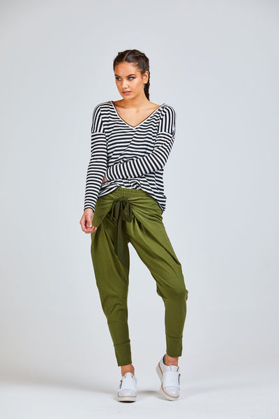 PRETTY BASIC "Virtue" pant! 12