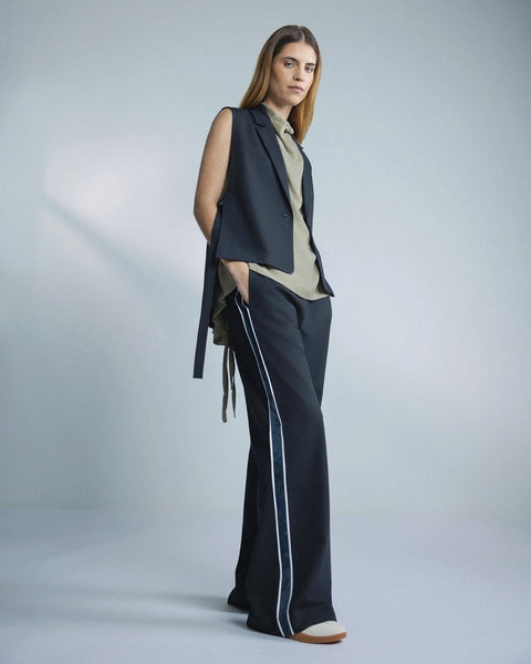 REPERTOIRE (NZ) "Folio" cupro tie back top! 8-10