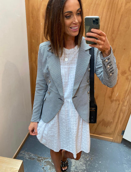 LEONI - Houndstooth blazer! 12