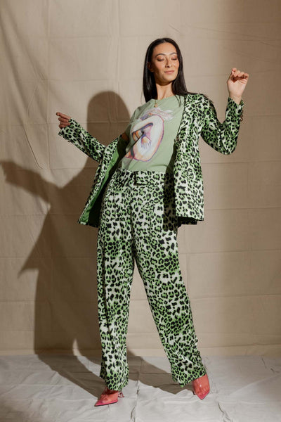 MOTTO "Mint Madam Cassandra" tee! 10-12