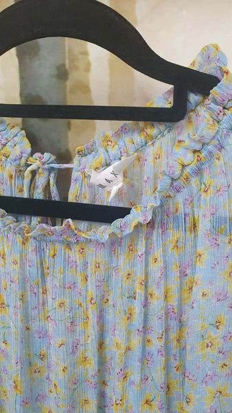 MAX - Puff sleeve pretty floral chiffon top! 14