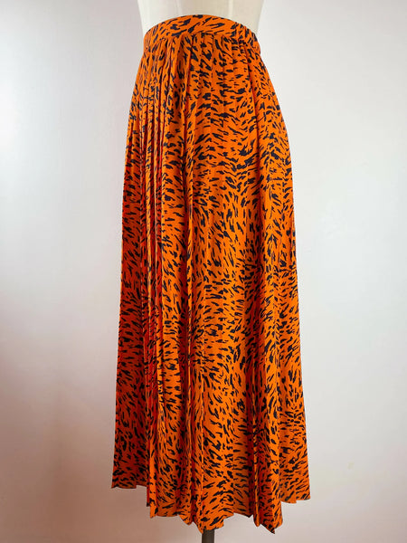 COUNTRY ROAD - Orange animal pleat midi skirt! 10