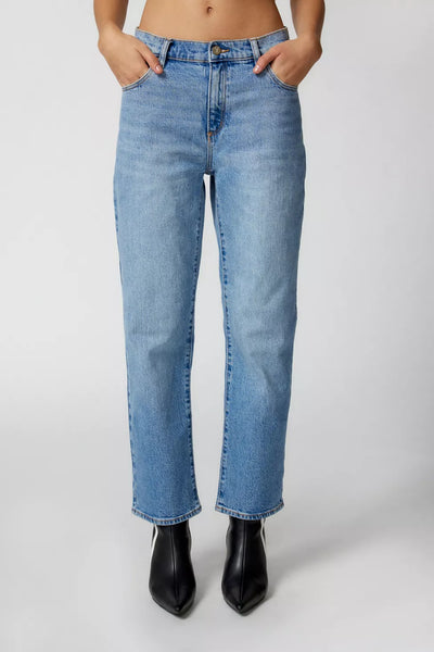 ABRAND JEANS (LN) "A '95 mid straight" jean - Light blue! 12