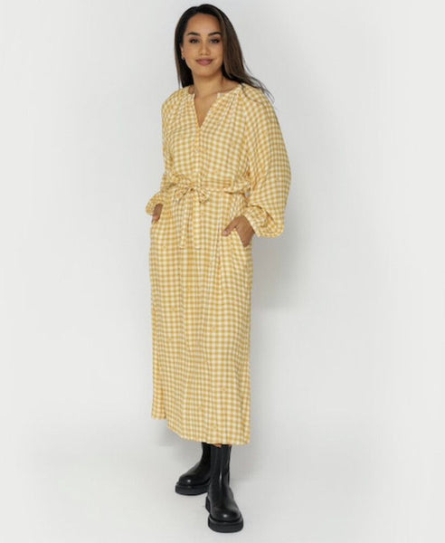 STELLA + GEMMA - Yellow gingham billow sleeve dress! 12