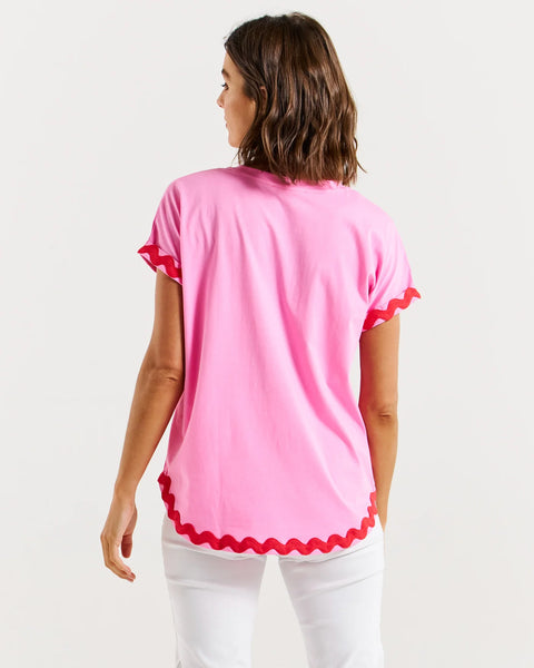 BETTY BASICS (LN) Ric rac detail pink tee! 8-10