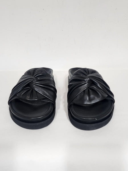 RILASSARE (LN) Bow detail tubist leather slides! 40