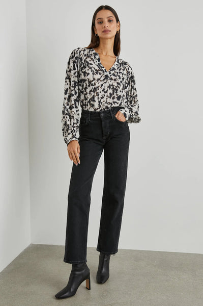 RAILS "Fable" blurred Cheetah blouse! 14