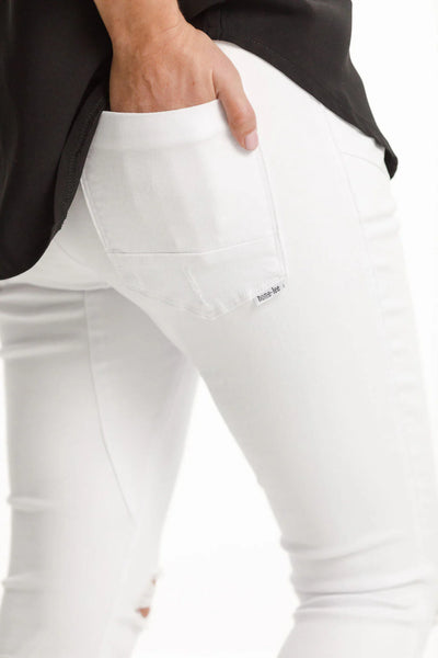 HOME-LEE - Distressed white Weekender jeans! 14-16