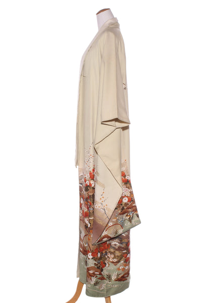 Traditional Japanese kimono! 14-18