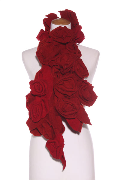 MEGAN SALMON - Wool rosette scarf!