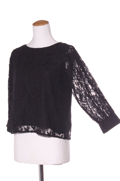 FATE + BECKER - Billow sleeve lace top! 10
