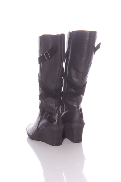 Leather wedge heel boots! 8