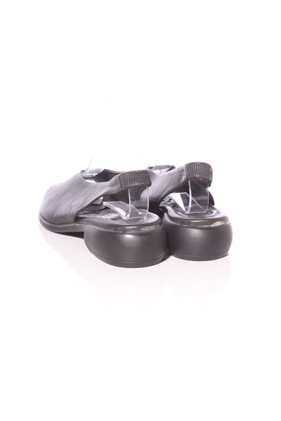 NÜ by NEO (LN) Leather slingback shoes! 40