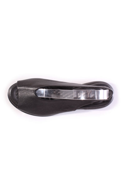 NÜ by NEO (LN) Leather slingback shoes! 40