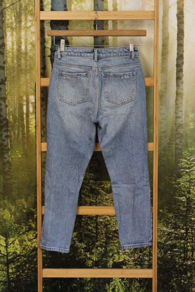 WITCHERY - Distressed straight leg jeans! 4