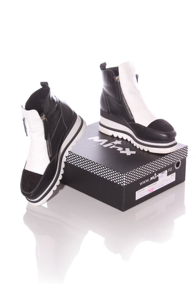 MINX "New Bugsy Malone" leather boots! 41
