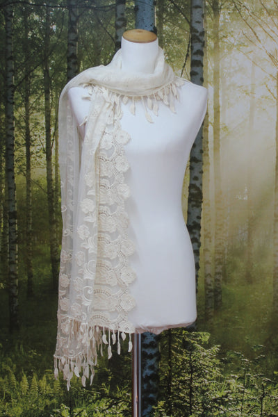 Gorgeous lace detail mesh shawl/scarf!