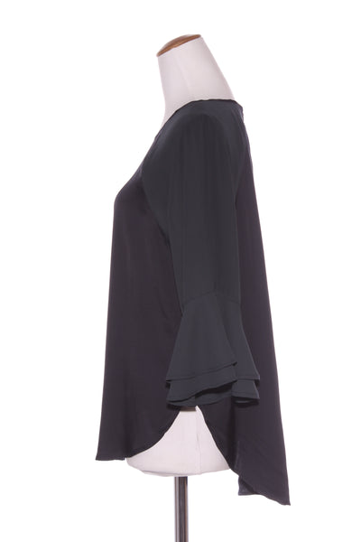 BLAK LUXE (NZ) Satin panel flute sleeve blouse! 12