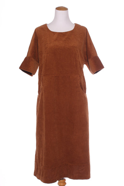 R REYNOLDS (NZ) Tan corduroy midi dress + pockets! 14