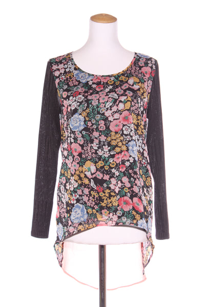 CHARLO - Hi low floral panel top! 8-10
