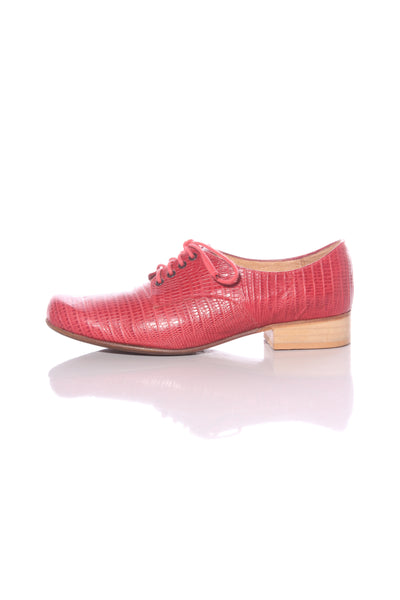 MINNIE COOPER (NZ) Red croc embossed leather shoes! 8.5