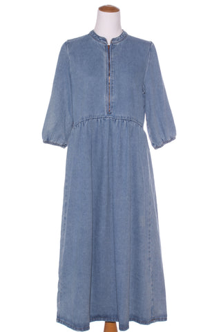 NO LABEL - Puff sleeve denim midi dress! 12