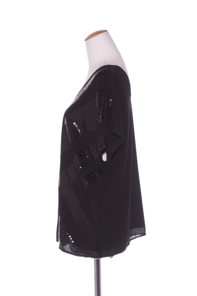 MAX - V neck sequin top! 10-12