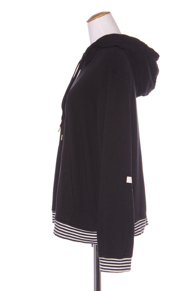 STELLA + GEMMA - Stripe trim hooded jumper! 16