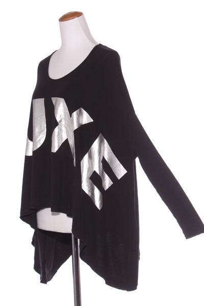 CHARLO "Luxe" print relaxed fit top! 8-18