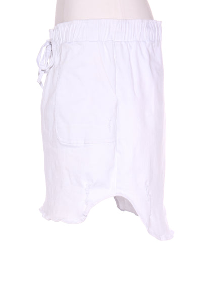 CHARLO - Distressed white denim miniskirt! 14