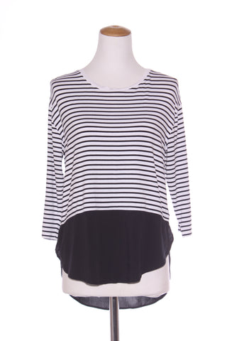 SUSSAN (LN) Contrast hem stripe top! 8-10