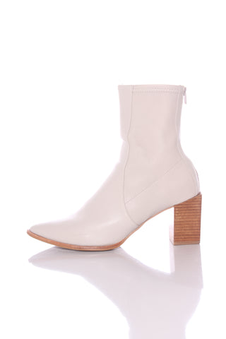 MI PIACI - Sleek leather ankle boot - Pale grey! 10-11