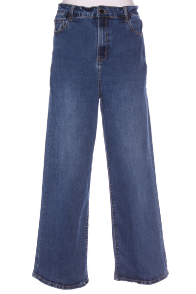 CITY CHIC "Harley high rise" crop jean - Wide leg! 16