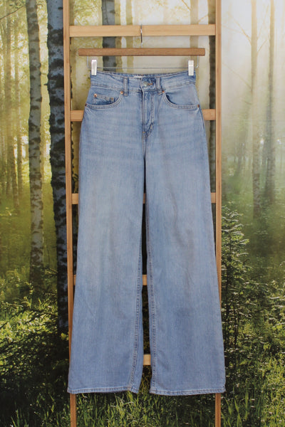 H&M - High rise wide leg jeans! 6