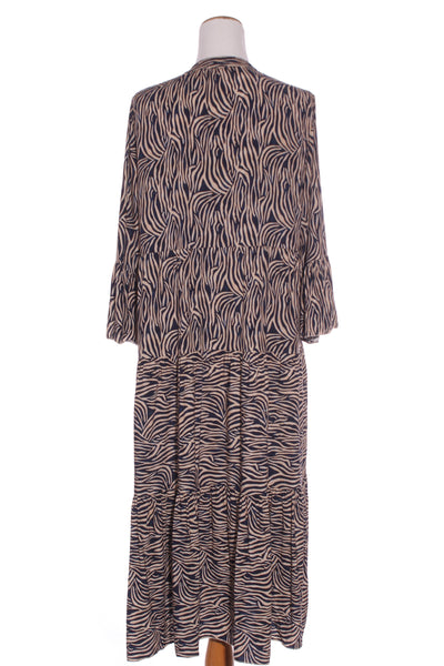 MADE IN ITALY - Animal print tiered midi dress! 12-14