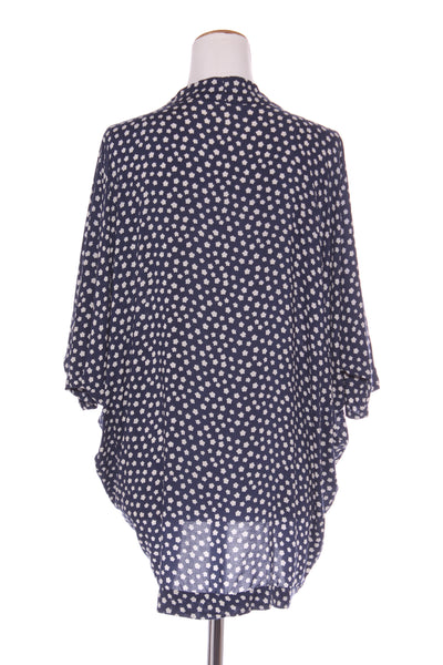 Navy floral navy kimono cardi! 8-16