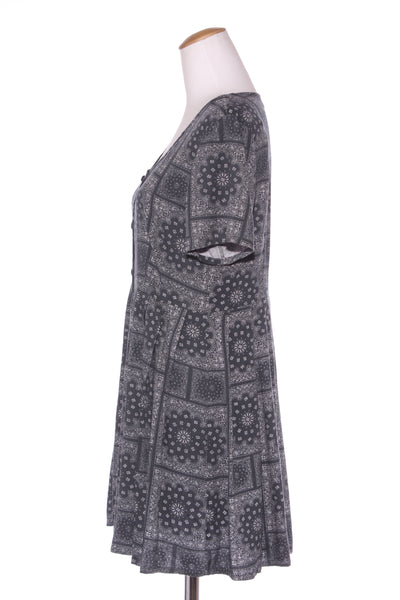 MINKPINK - Paisley scarf print dress! 12-14