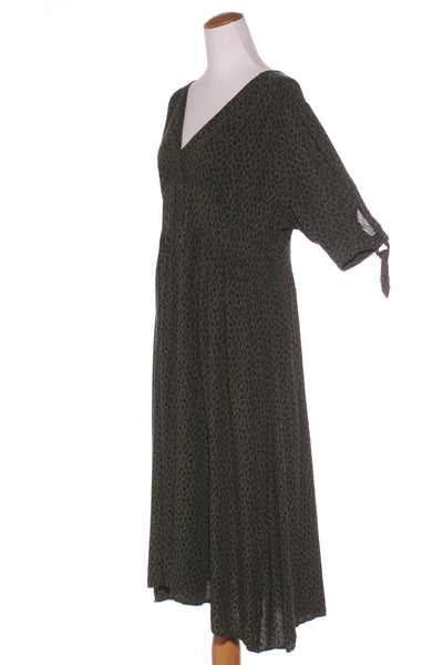 SUNDAY BOHO - Kathy midi dress - Green print! 16