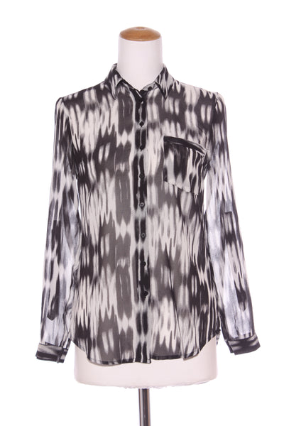 DECJUBA - Monochrome chiffon shirt! 6